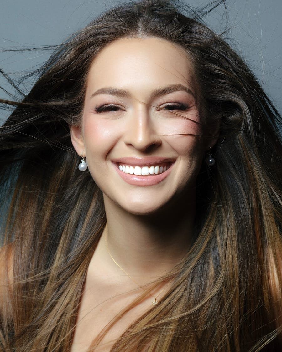 Franceska Murati, Model & Big Brother VIP Star, smile by Dental Med Austria